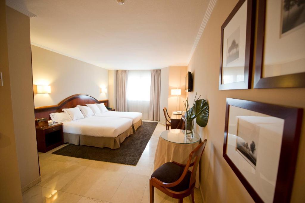 Hotel San Pedro Langreo Esterno foto